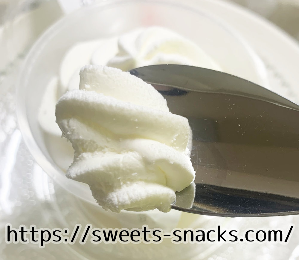 ホイップクリームのミルクプリン写真6